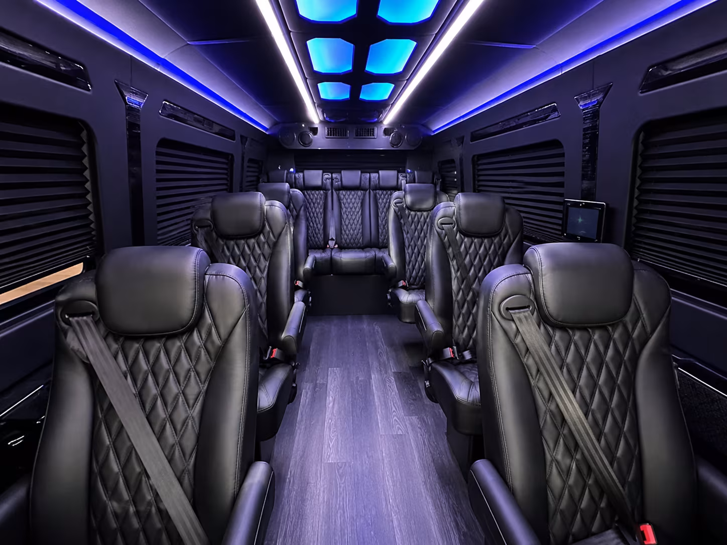 grand rapids airport transportation